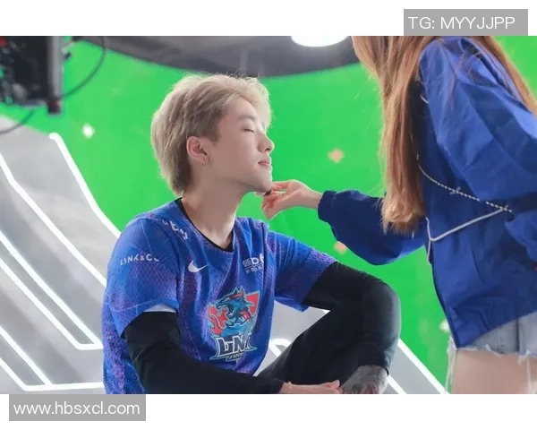 高校联赛特别报道：LNG战队如何在竞争中崛起与突破的精彩旅程